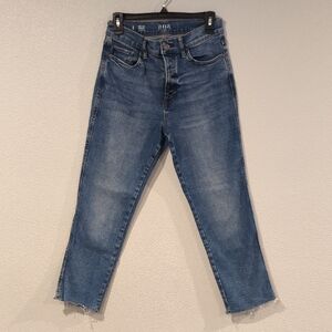 a.n.a Women's Cropped Blue Jeans Size 8